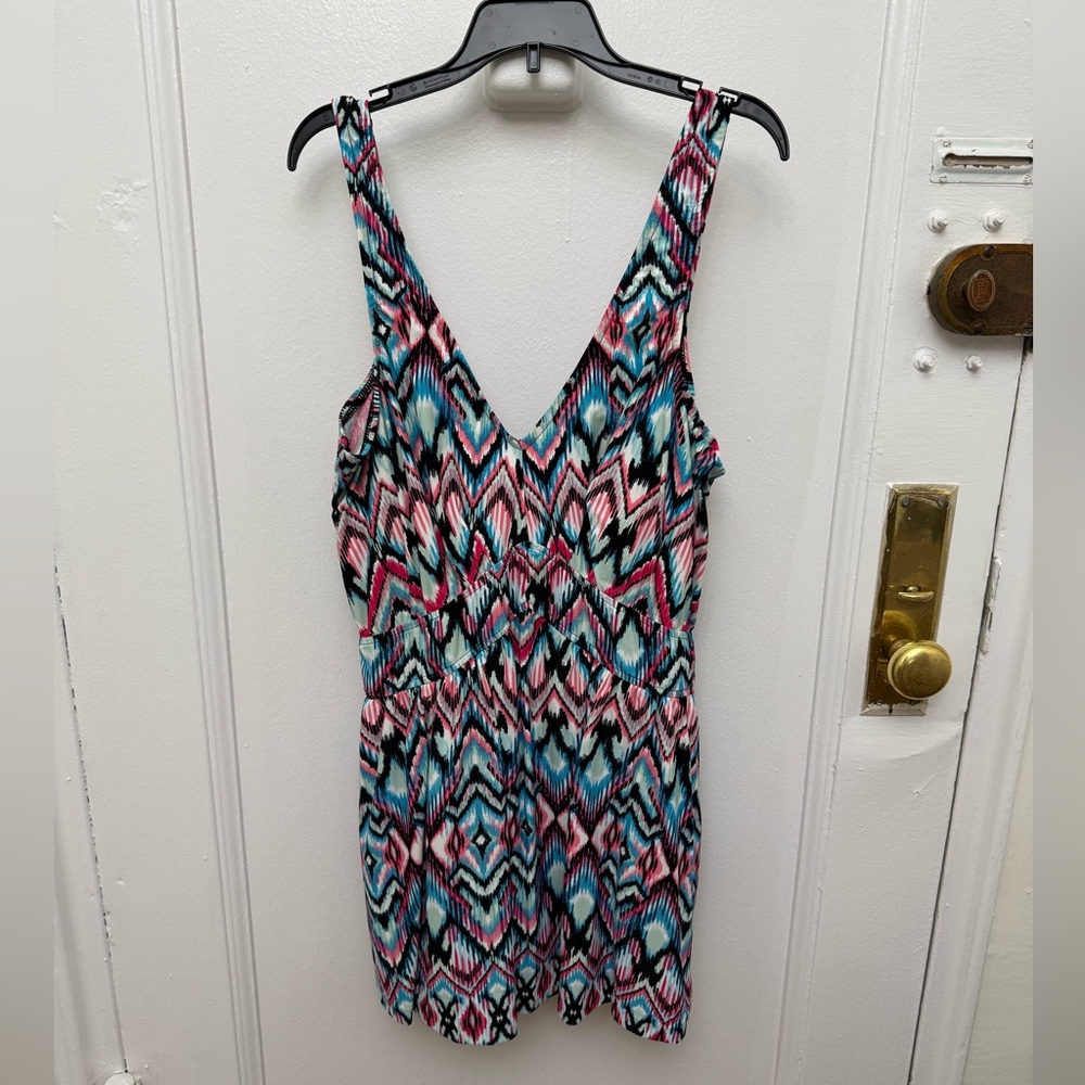 Maxine of Hollywood Colorful Geometric Print Swim Dress Swimsuit Size 18